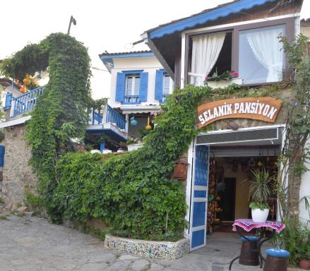 Selanik Pansiyon - Housity