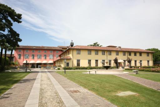 Bes Hotel Bergamo Cologno al Serio - Housity