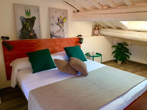 Green Rooms Ferrara - Housity