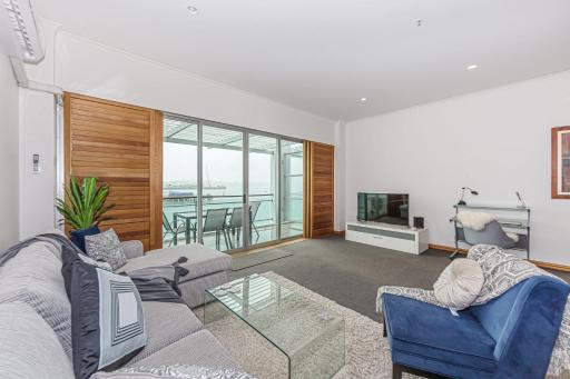 Princes Wharf - Absolute Waterfront & Great Views - Housity