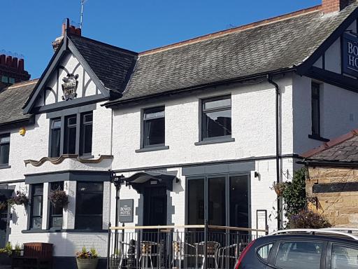 The Bowes Hotel - Housity