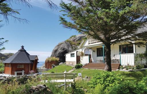Skudeneshavn 180 Fish Camp - Housity
