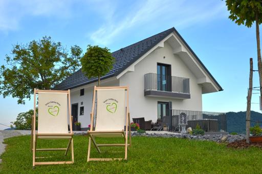 Tanja s Holiday Home in Nature with sauna and hot tub - Housity