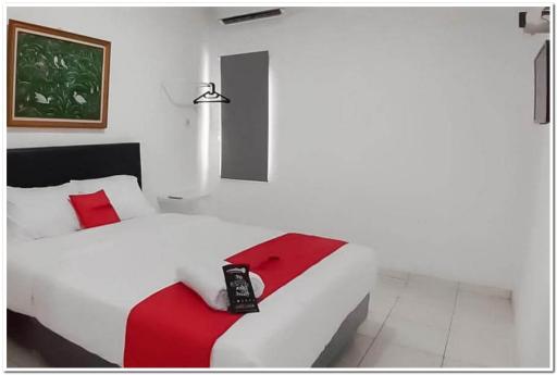 RedDoorz Syariah @ Jl Raya Sukabumi - Housity