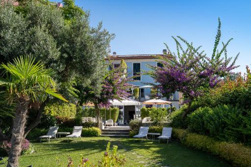 Blu Hotel - Housity
