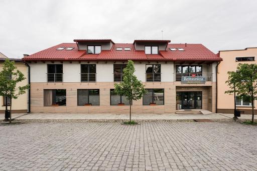 Hotel Menhard - Housity