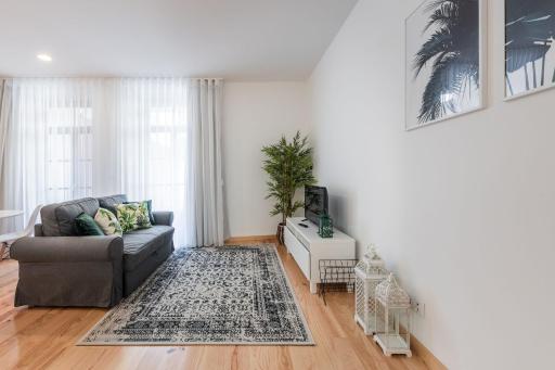 LovelyStay - 1BR Flat w AC and Balcony by Aliados - Housity