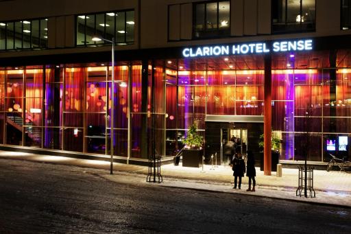 Clarion Hotel Sense - Housity