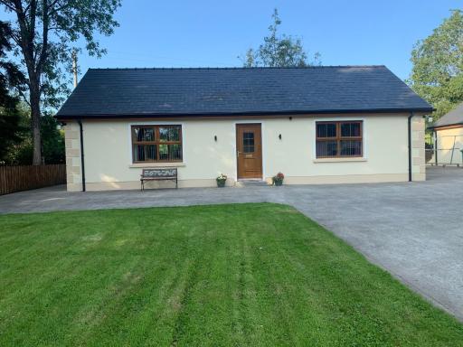 Burnmon Cottage - Housity