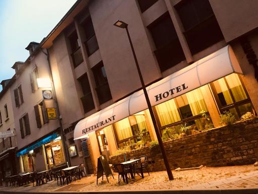 Hotel Restaurant L'AGAPANTHE - Housity
