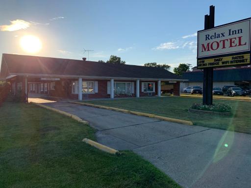 New Relax Inn Bridgeview - Housity