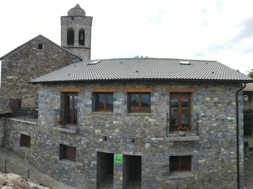 Casas Rurales Bestue-Ordesa - Housity