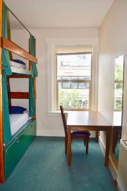 Green Tortoise Hostel Seattle - Housity