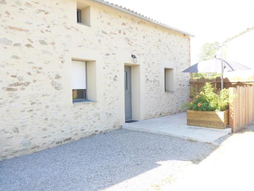 Gîte rural 3 étoiles, 4 pers Puy du fou vendée ,montaigu clisson - Housity
