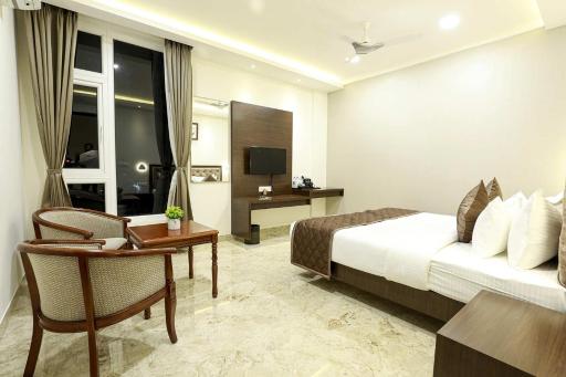 TRESCA A LUXURY HOTEL - Housity