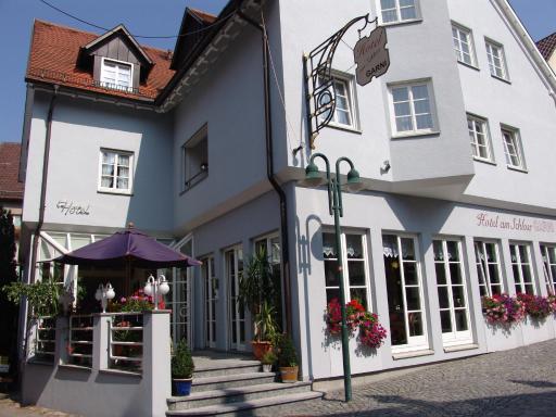 Hotel am Schloss Neuenstein - Housity