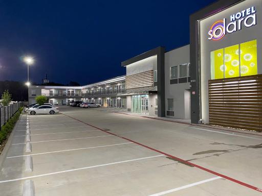 Hotel Solara I-45 & Hobby Airport Houston - Housity