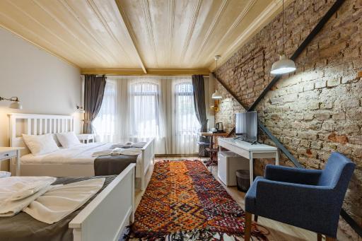 Hotel Miro Mansion Old City - Housity