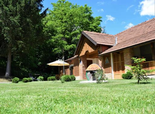 Apartmani Katruža - Housity