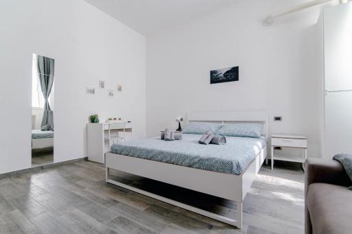 Downtown Rooms - Housity