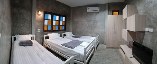 Bannoi Himsuan - Housity