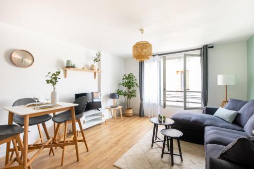 Charming and Natural T2 neuf - Hyper-centre Meaux - Disneyland Paris - Housity