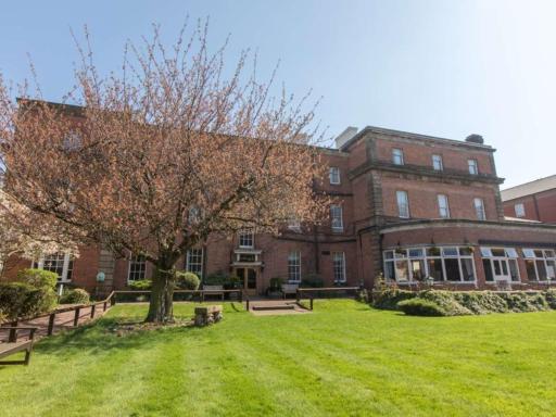 Derby Midland Hotel, BW Signature Collection - Housity