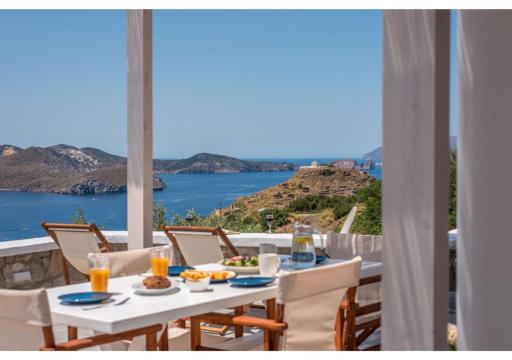 Pasithea Deluxe - Housity