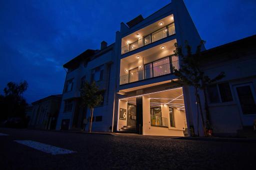 No 6 Apartments - Housity