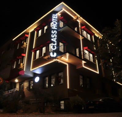 Class Hotel Bosphorus With Jacuzzi - Housity