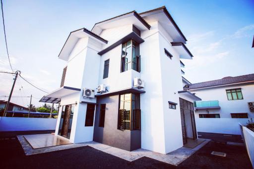 Relax Inn 92 Alor Setar 旅安居 - Housity