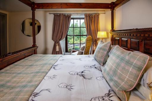 The Falls Of Dochart Inn - Housity