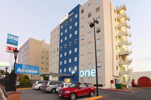 One Queretaro Plaza Galerias - Housity