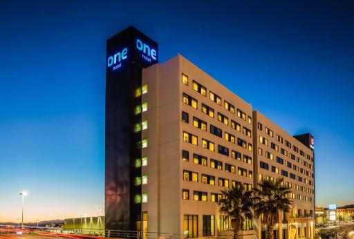 One Chihuahua Fashion Mall - Housity