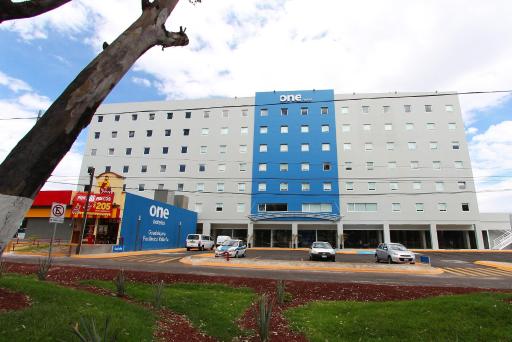 One Guadalajara Periferico Poniente - Housity