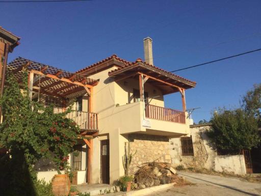 Cosy Country Villa - Housity