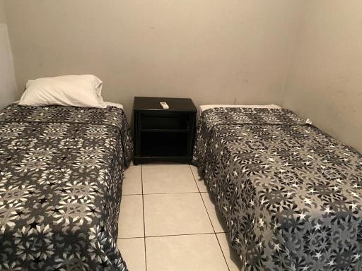 Edificio con acceso privado, bien vigilado, en el centro de la ciudad. - Housity