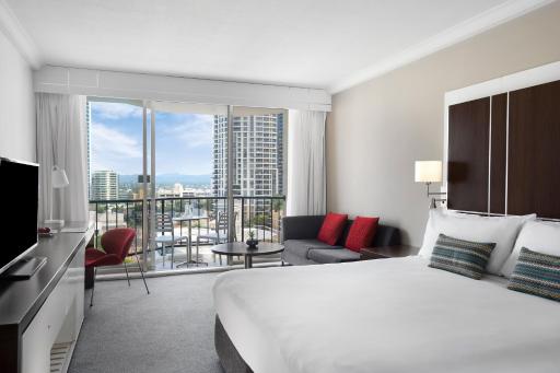 Mantra on View Hotel - Housity