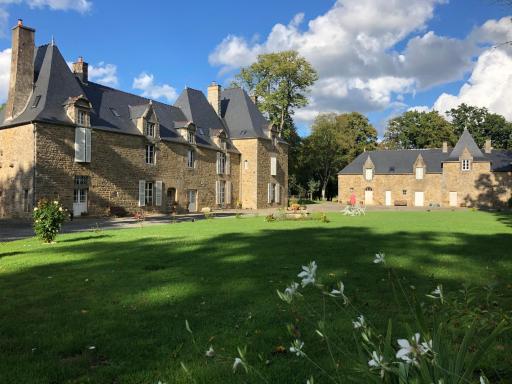 Le gîte du Château de la Croix Chemin - Housity