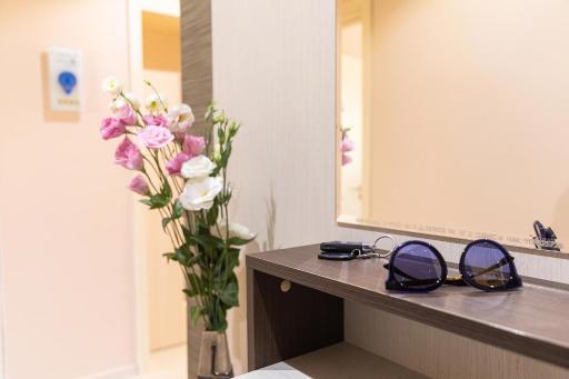 Central Point Apartments - Housity