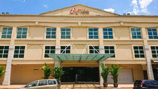 Aeton Hotel Nilai - Housity