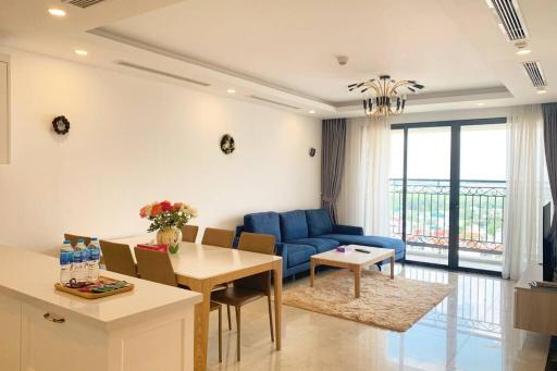 OUTSTANDING RIVER VIEW * Netflix * NAIL, GYM AND SPA NEARBY - Housity