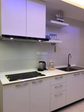 Cat City Mediterranean Theme City&Pool View Homestay 貓城地中海主題城市泳池風景民宿 - Housity