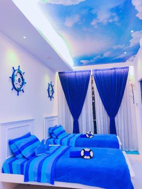 Cat City Mediterranean Theme City&Pool View Homestay 貓城地中海主題城市泳池風景民宿 - Housity