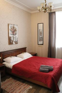 Bogdanov Yar Hotel - Housity