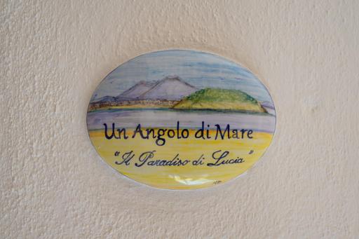 Un Angolo di Mare...nel centro di Ischia! - Housity