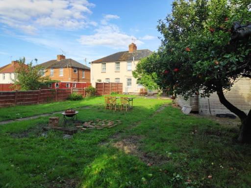 Worcester Town Home & Garden - Housity