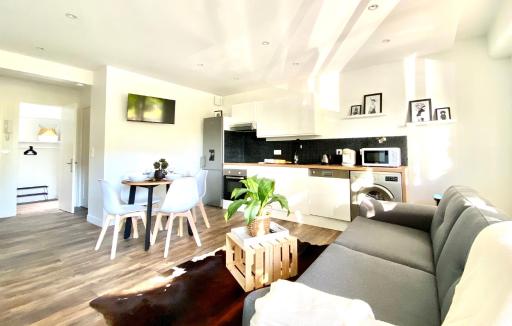 EL COCOONING - Logement Entier - Cœur de Ville - Proche Basilique & Gare - Housity