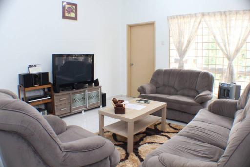 Spacious Rooms Central Park Homestay Seremban 2 - Housity