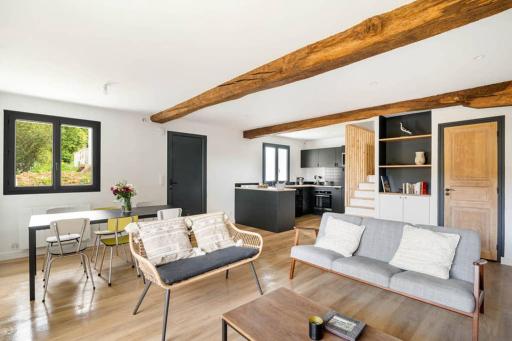 Duplex rénové - Ferme basque du XVIIIe - Housity